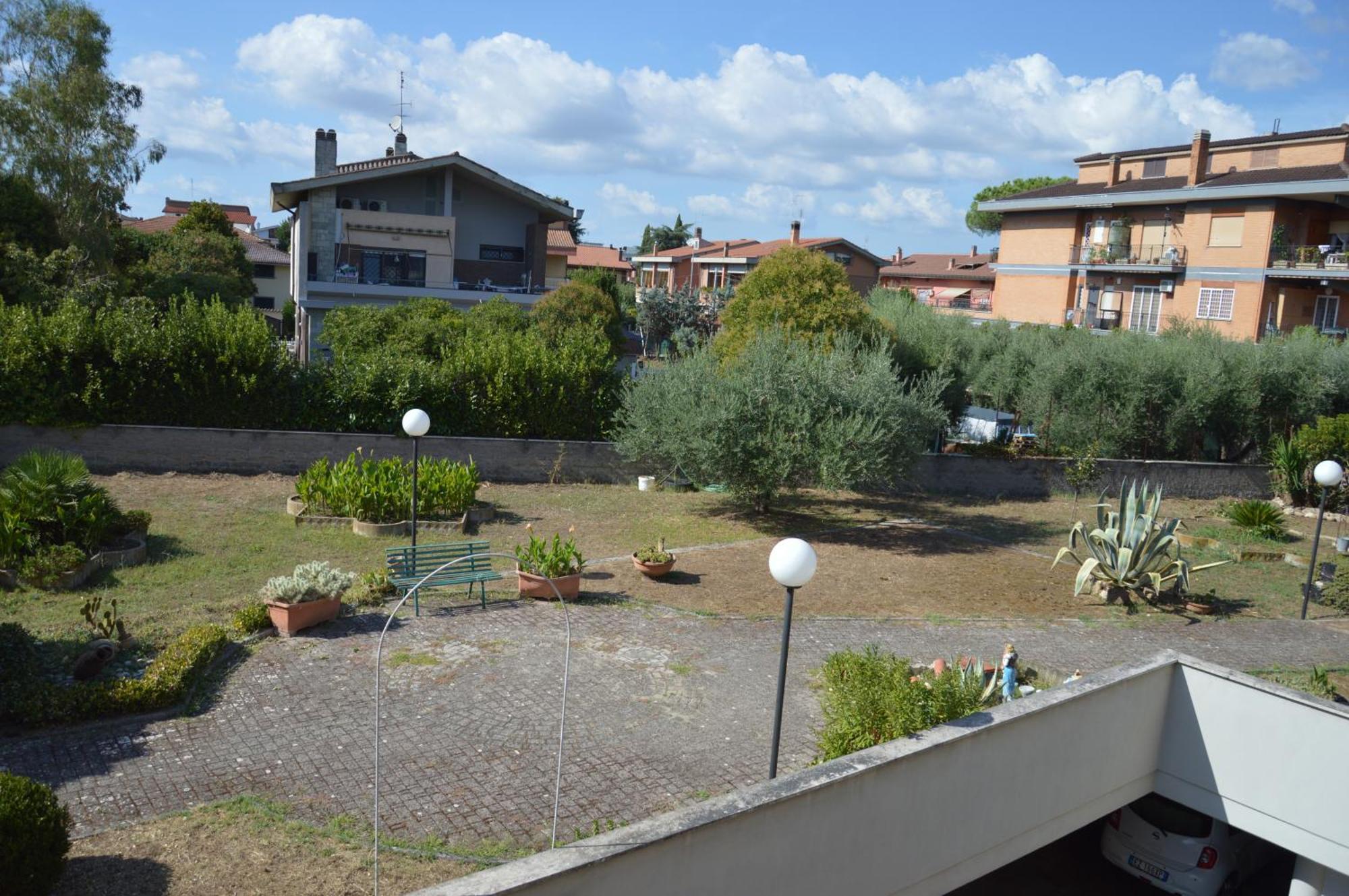 Hotel Domus Achille Fosco Ciampino Esterno foto